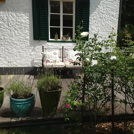 Burgi Kefer Apartment *