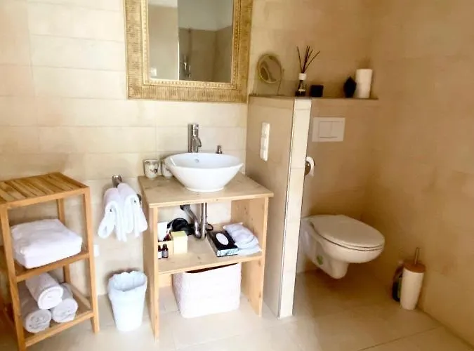 Burgi Kefer Apartment *